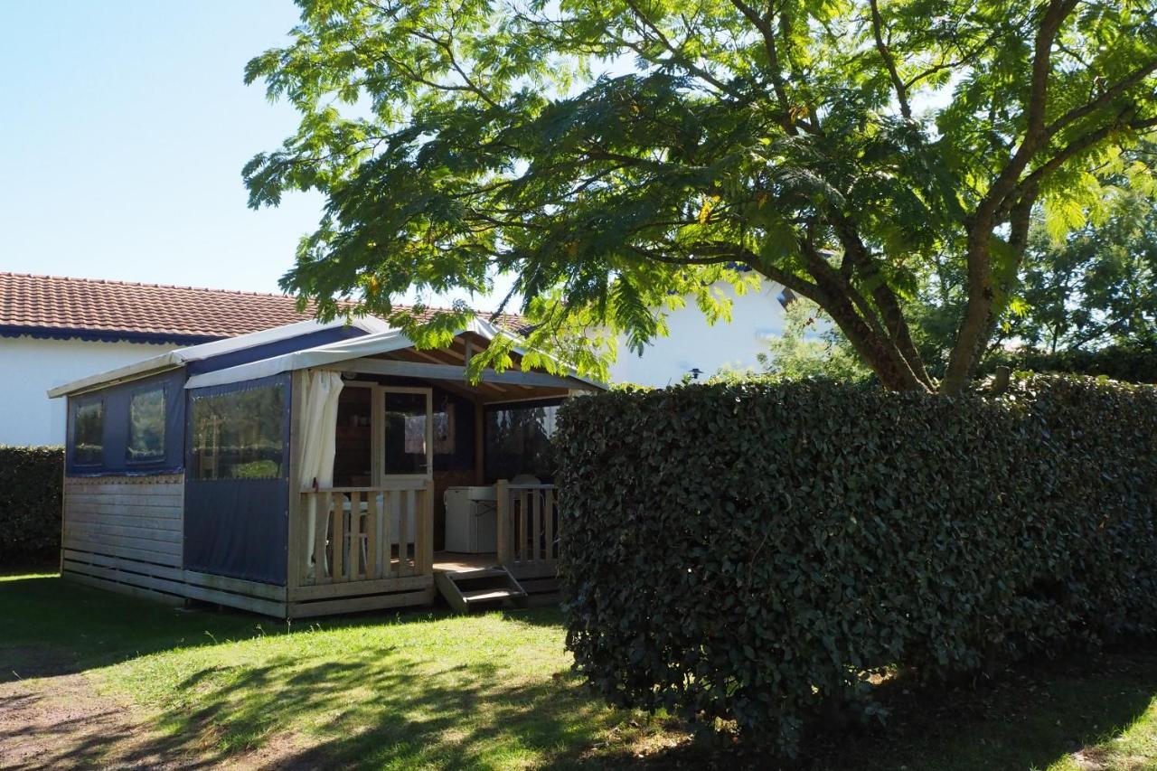Camping Le Puits De L'Auture Saint-Palais-sur-Mer Exterior foto