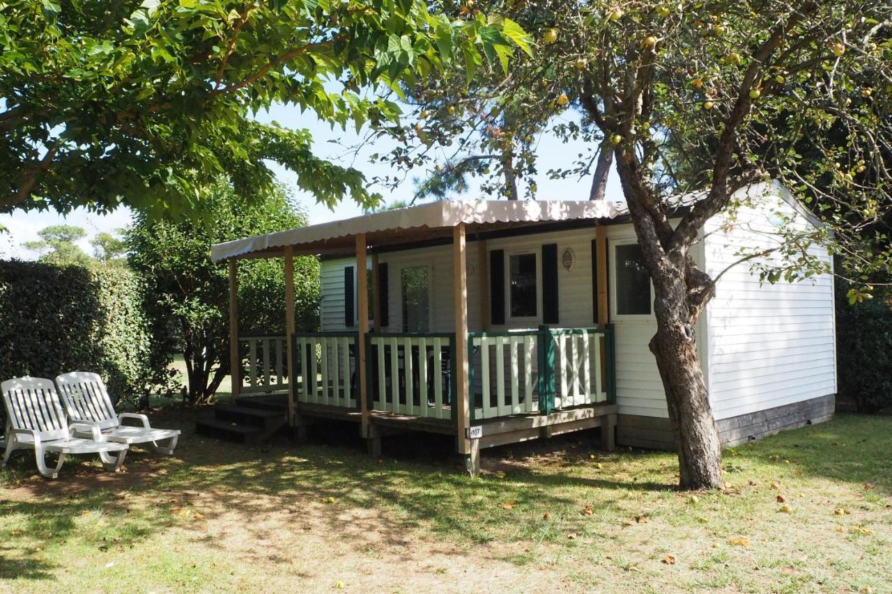 Camping Le Puits De L'Auture Saint-Palais-sur-Mer Exterior foto