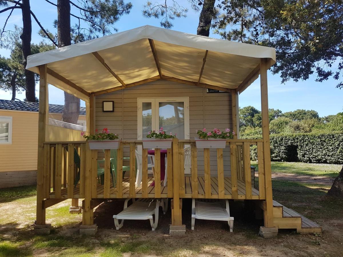 Camping Le Puits De L'Auture Saint-Palais-sur-Mer Exterior foto