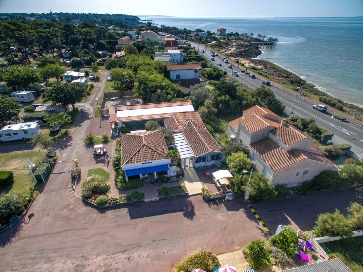 Camping Le Puits De L'Auture Saint-Palais-sur-Mer Exterior foto
